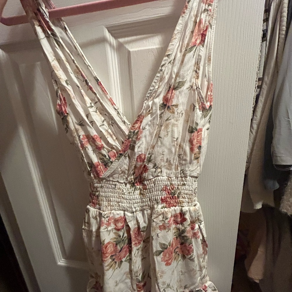 AE romper - Picture 3 of 3